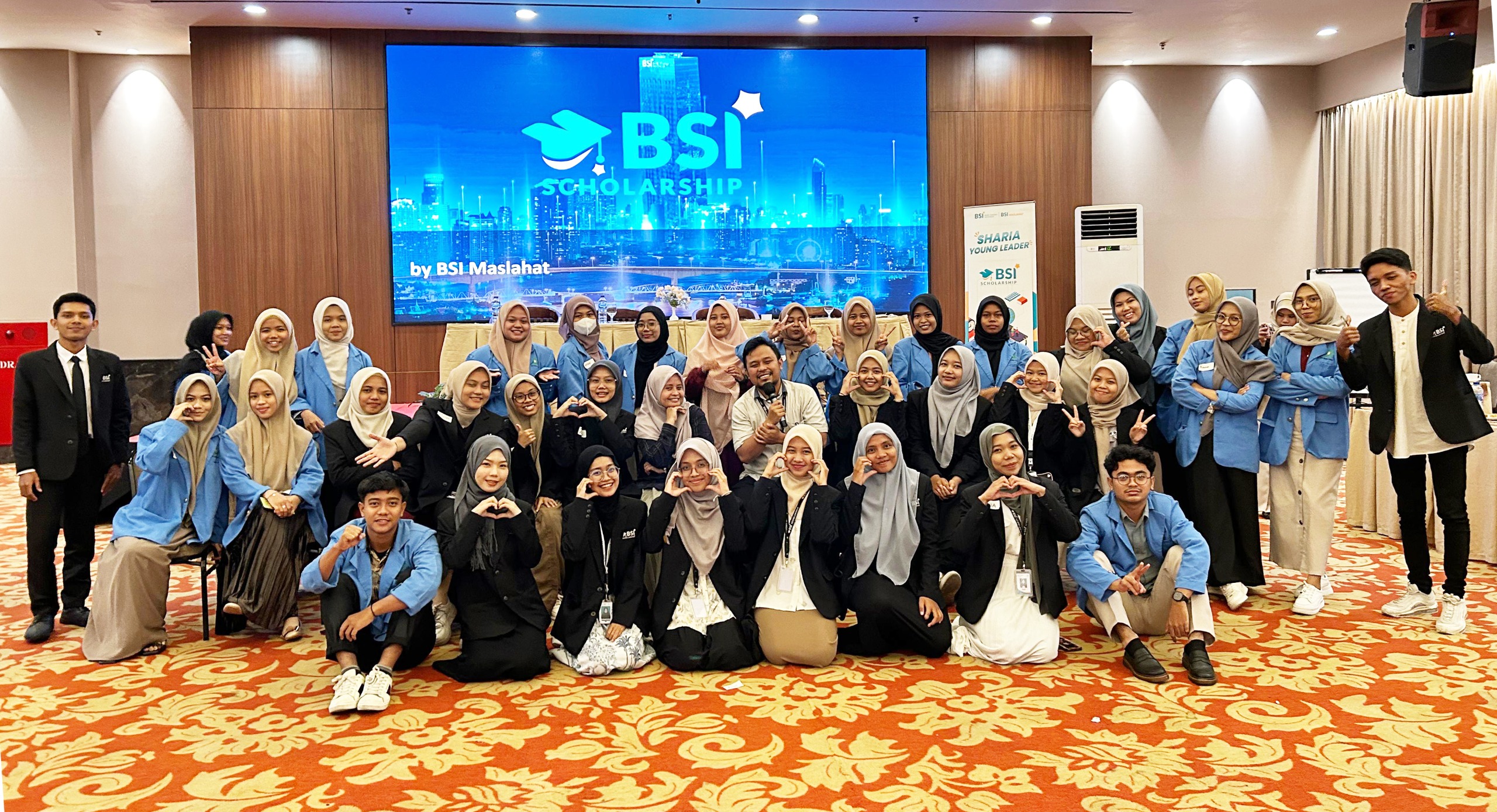 (Video) Dukung Pendidikan Berkualitas, BSI Salurkan Beasiswa ke 124 Sekolah