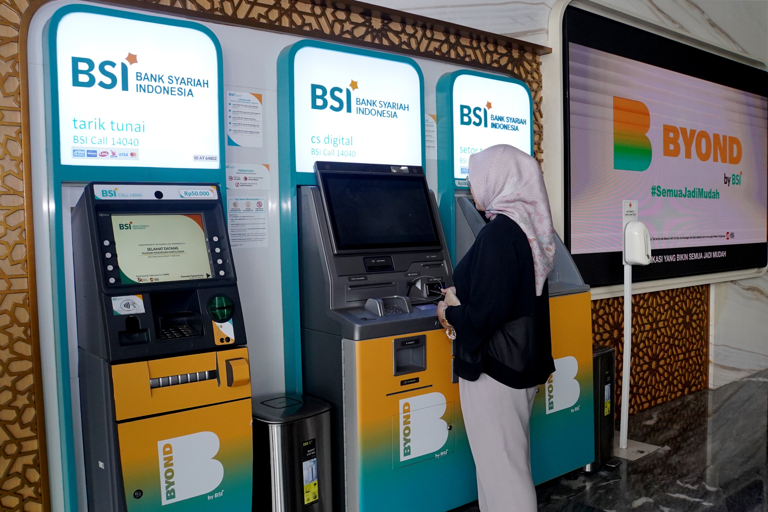BSI Catat Laba Rp7,01 Triliun, Saham BRIS Melonjak ke Rekor ATH