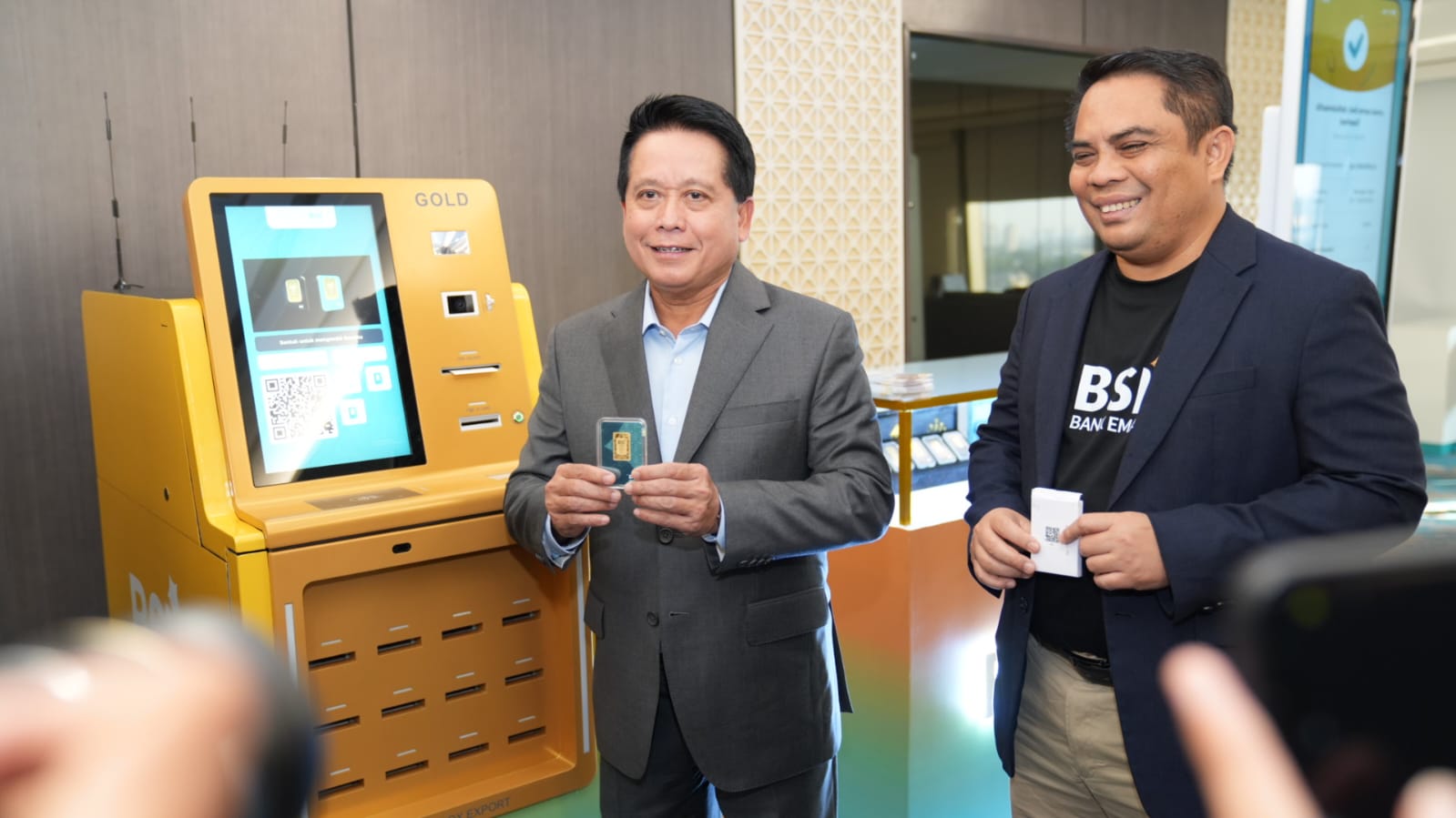 Bank Emas sebagai Inovasi Keuangan Syariah: BSI di Garis Depan