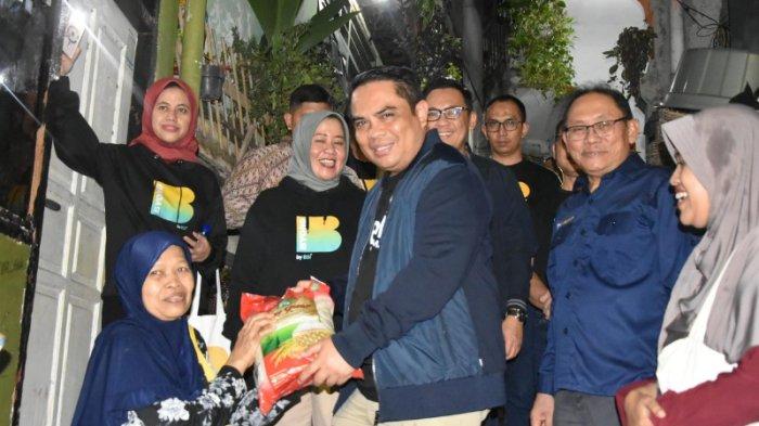 (FOTO) BSI Tunjukkan Kepedulian Melalui Bantuan untuk Korban Banjir dan Anak Yatim di Jabodetabek