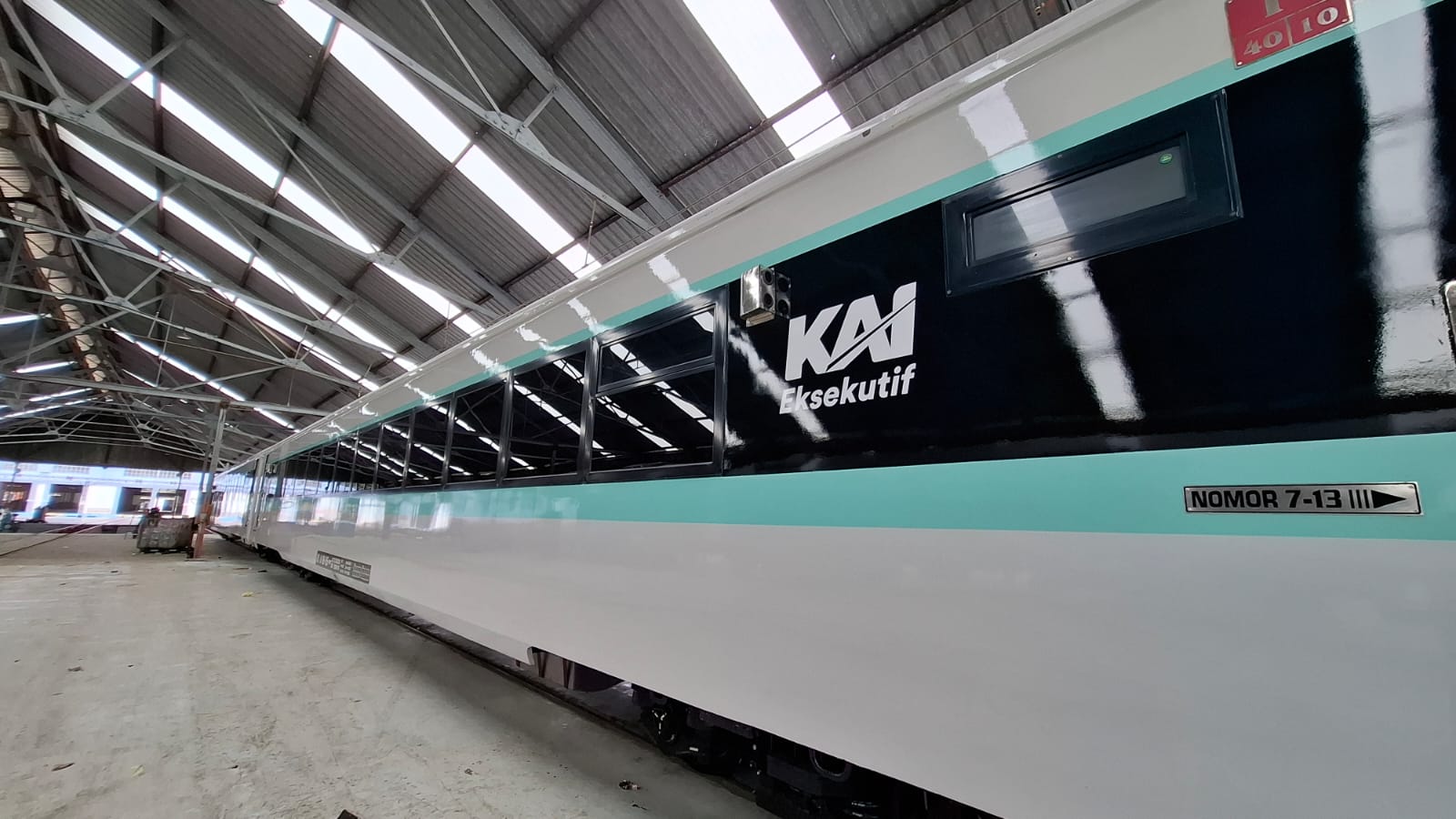 KA Madiun Jaya Hadirkan Standar Baru dengan Kereta Eksekutif New Generation Modifikasi