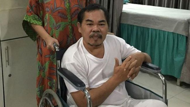 Komedian Mat Solar Meninggal Dunia