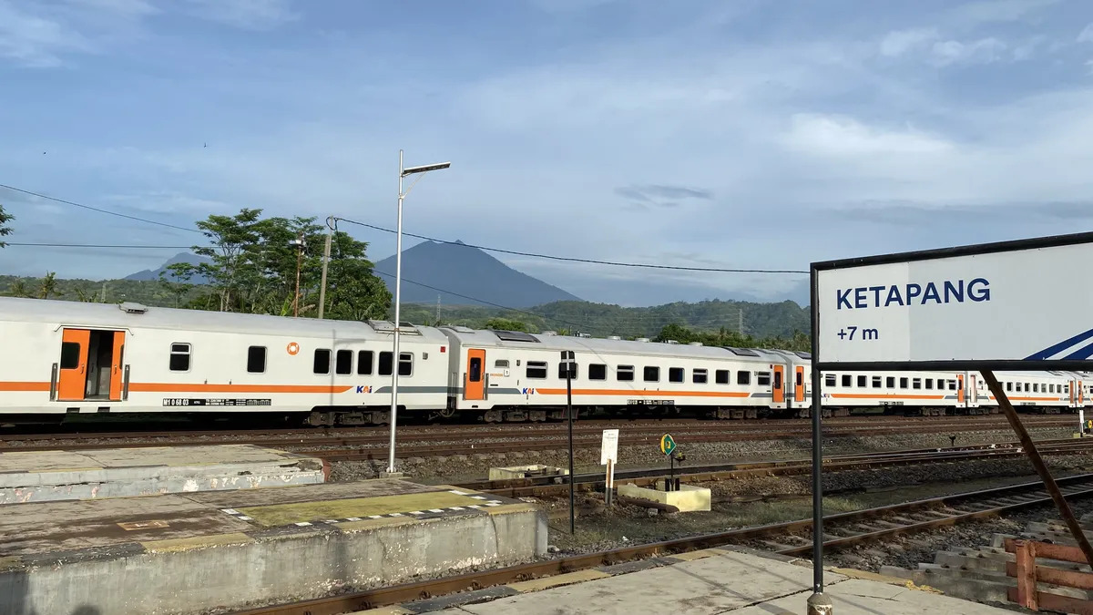 Stasiun Ketapang Lebaran Dorong Konektivitas Transportasi Nasional