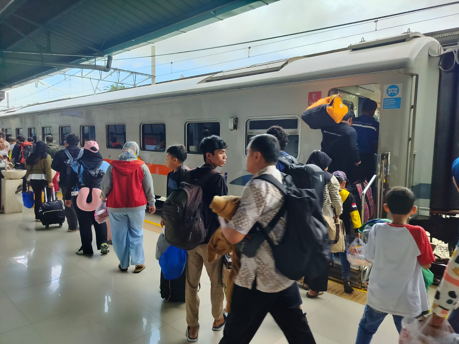 Pilihan Transportasi Lebaran, 21,7 Juta Warga Gunakan Jasa KAI
