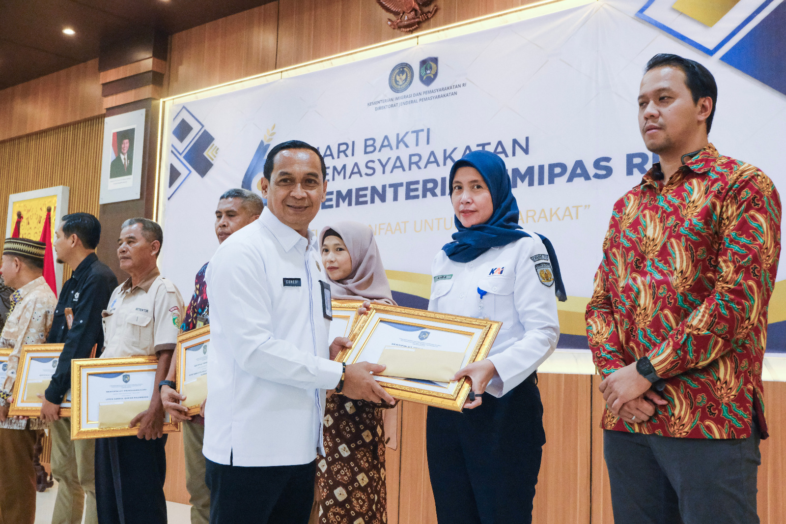Peran Aktifnya Diapresiasi, KAI Palembang Raih Penghargaan Mitra Bermanfaat