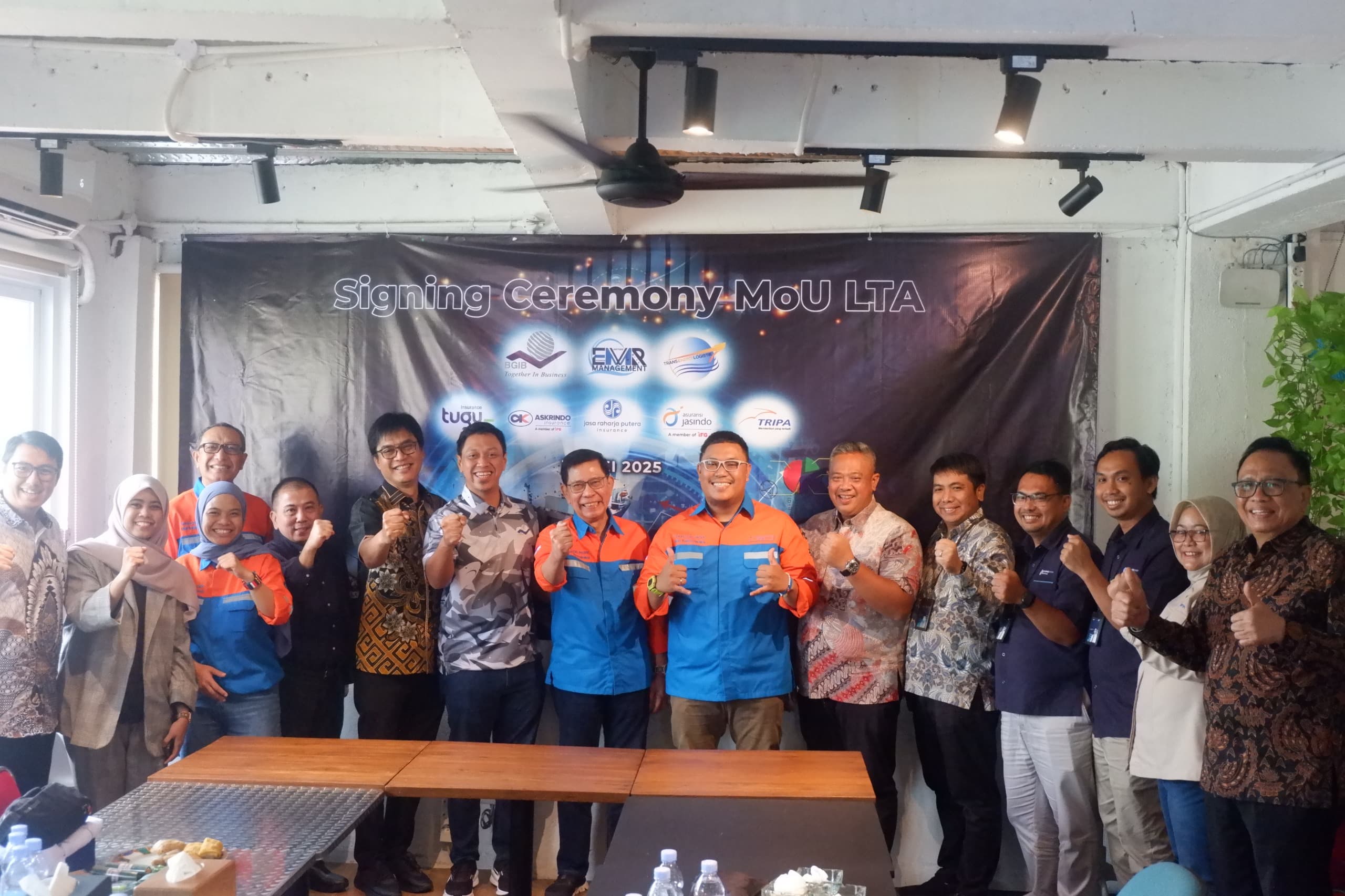 Dukung Maritim Nasional, Askrindo Gandeng PT Transcoal Pacific