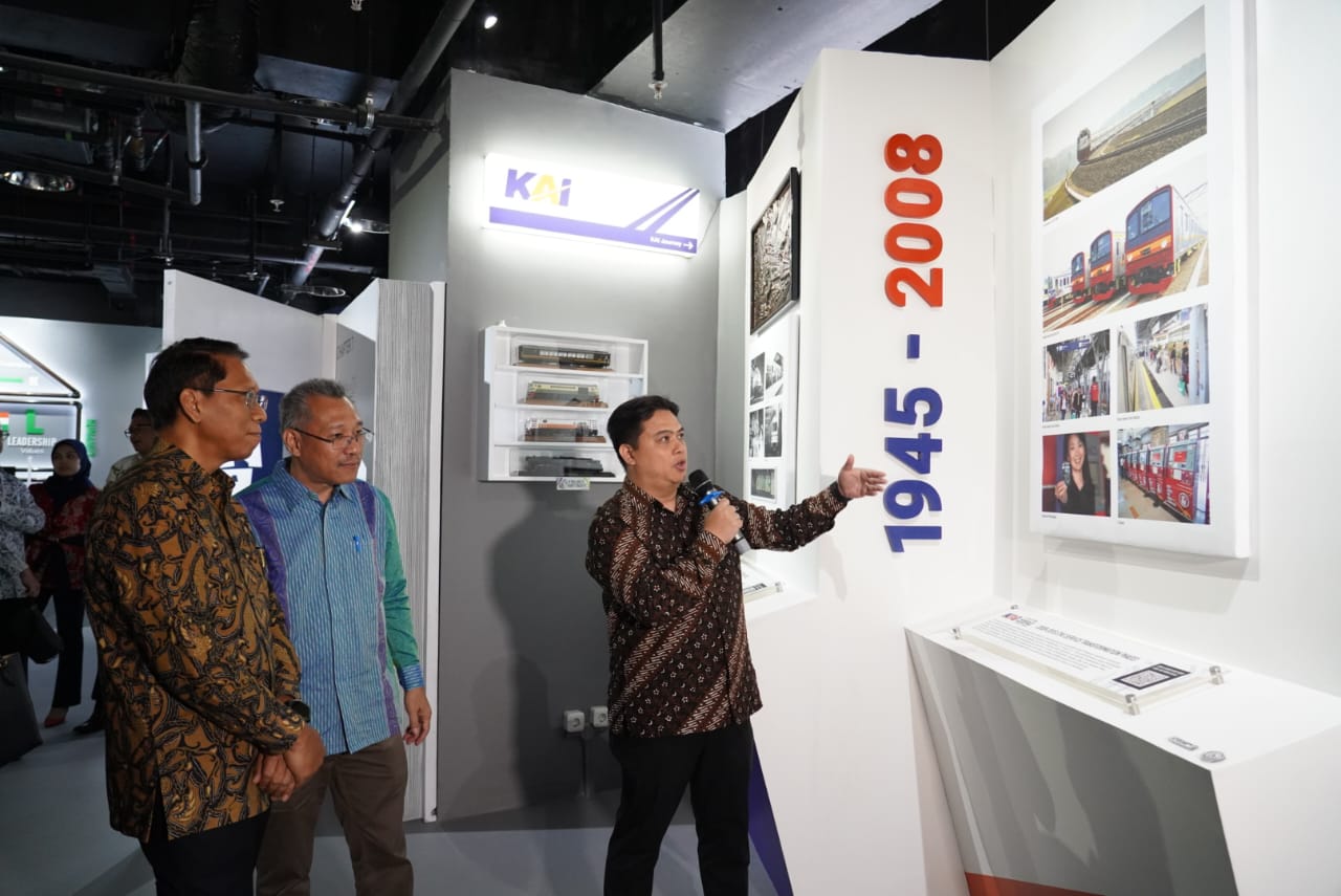 KAI Perkenalkan Strategi Digital di Museum Philip Kotler