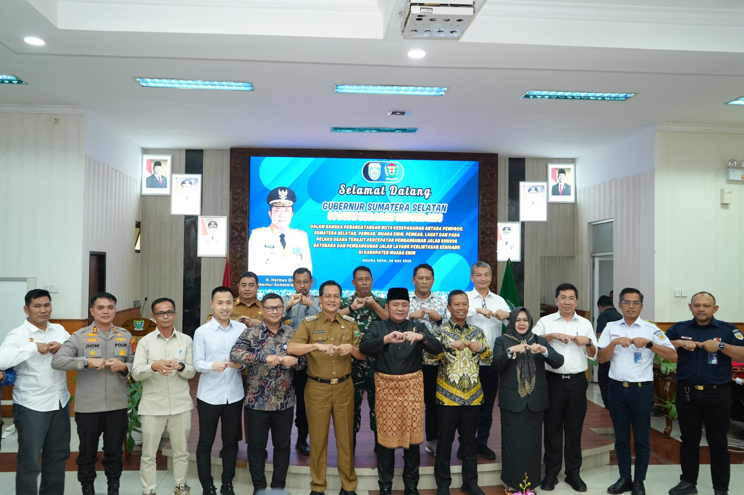 MoU 5 Flyover KAI-Pemkab Muara Enim-Bukit Asam