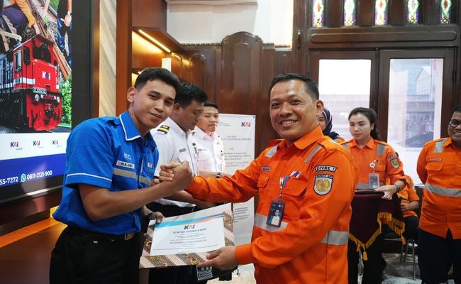 KAI Bandara Cabang Medan Beri Apresiasi, Personel Jadi Garda Depan Keselamatan