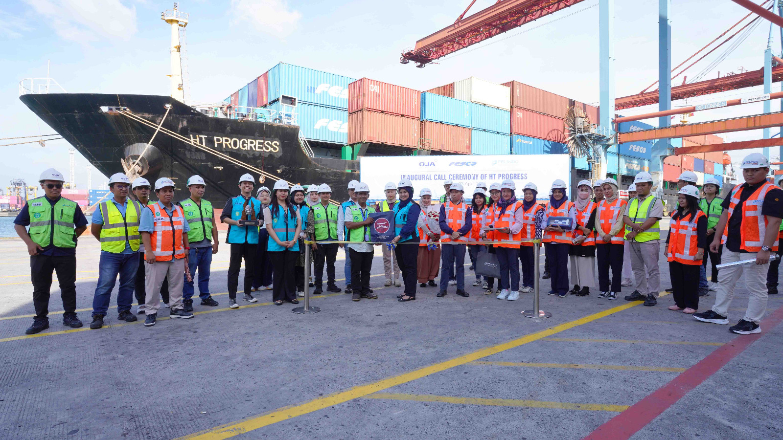 Layanan FESCO ke Vietnam Mulai Beroperasi, IPC TPK Perkuat Konektivitas Global