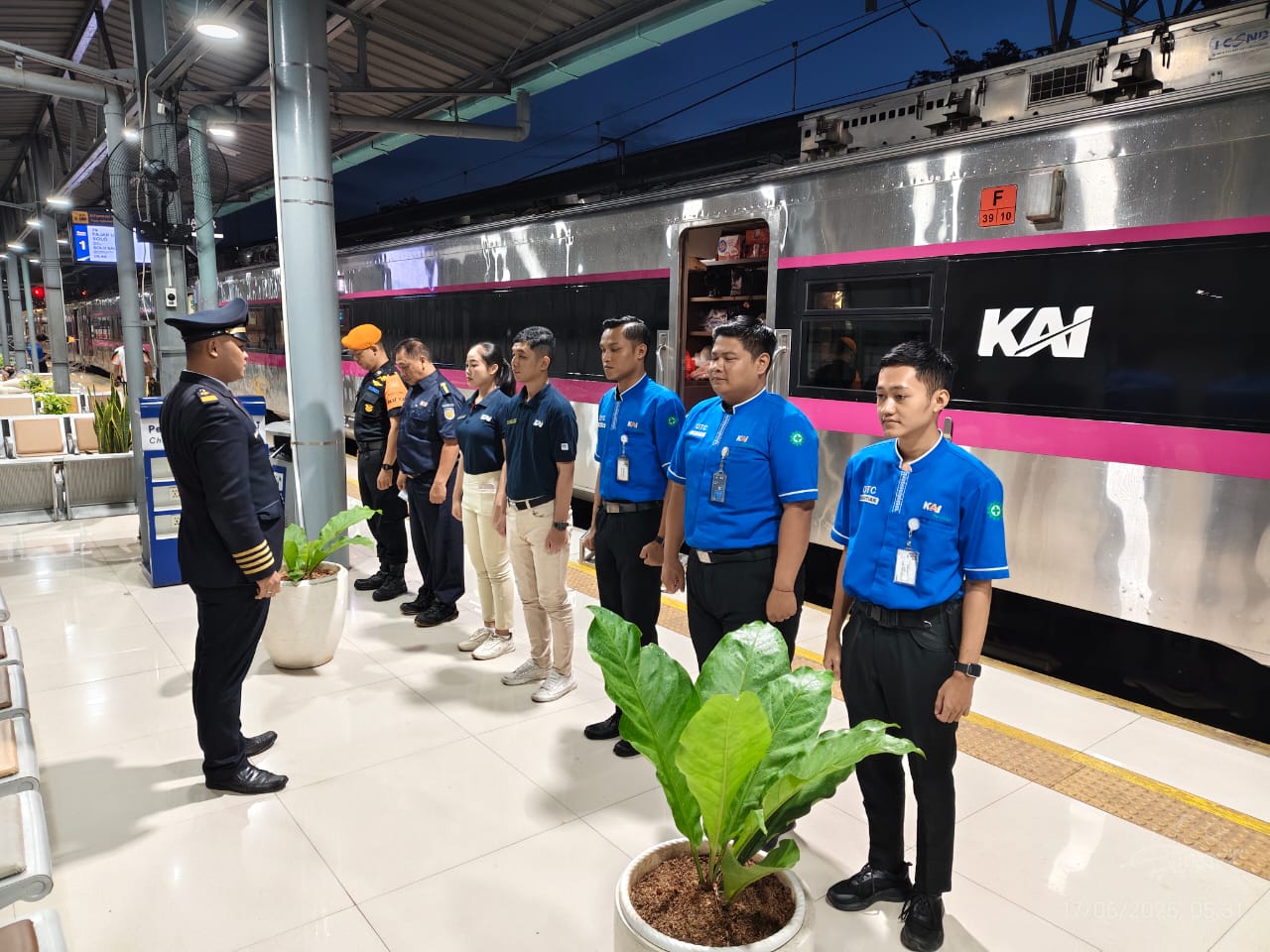 Safety Talk Jadi Budaya Kerja di KAI Daop 5 Purwokerto